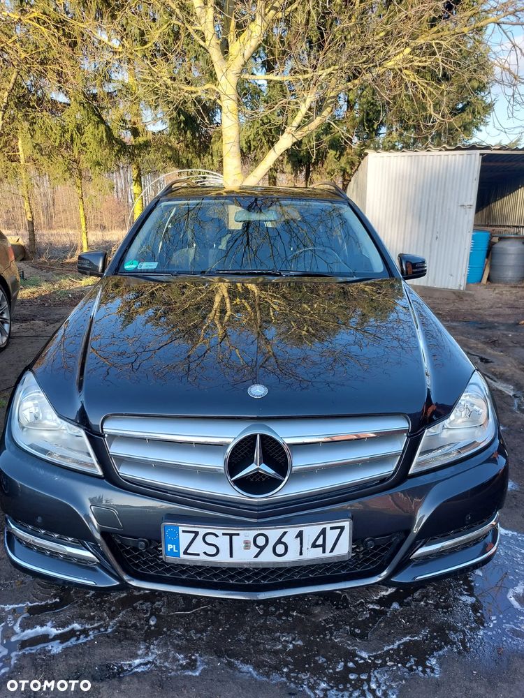 Mercedes-Benz Klasa C 180 CGI Automatik BlueEFFICIENCY