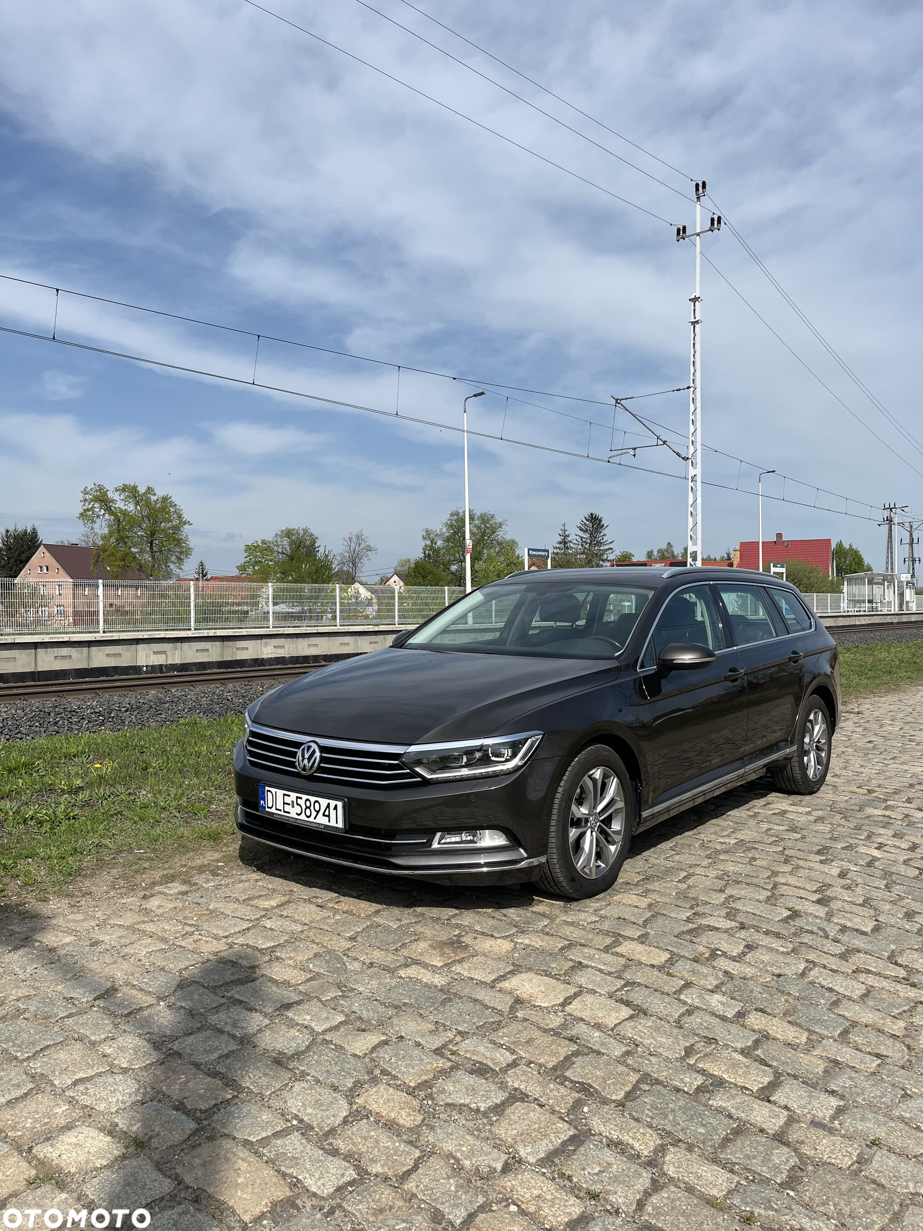 Volkswagen Passat Variant 1.6 TDI SCR DSG Comfortline - 1