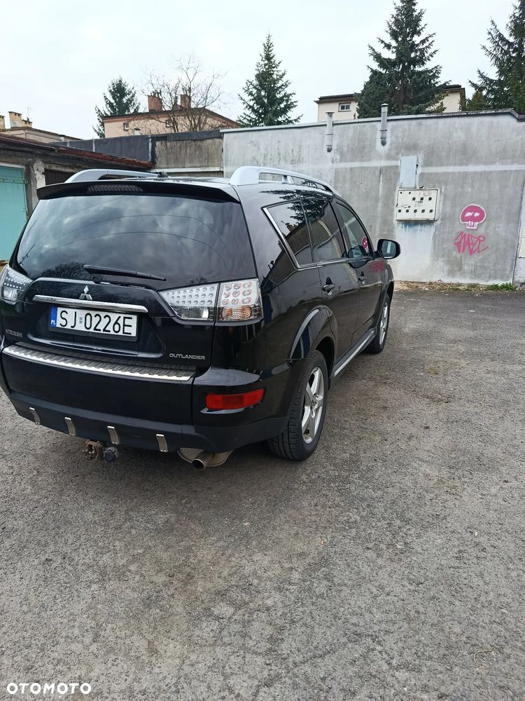 Mitsubishi Outlander 2.0 Intense 2WD CVT - 3