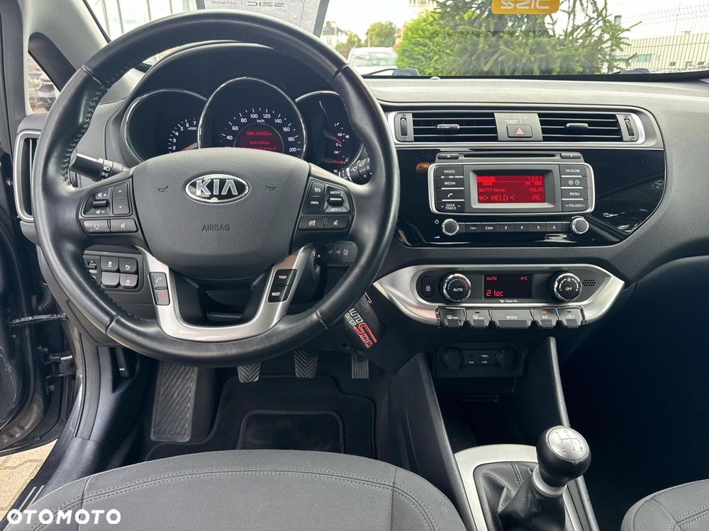 Kia Rio - 13