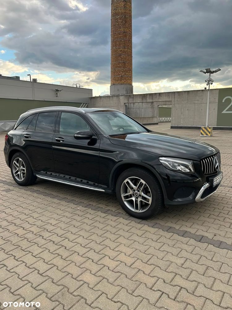 Mercedes-Benz GLC 220 d 4-Matic - 4
