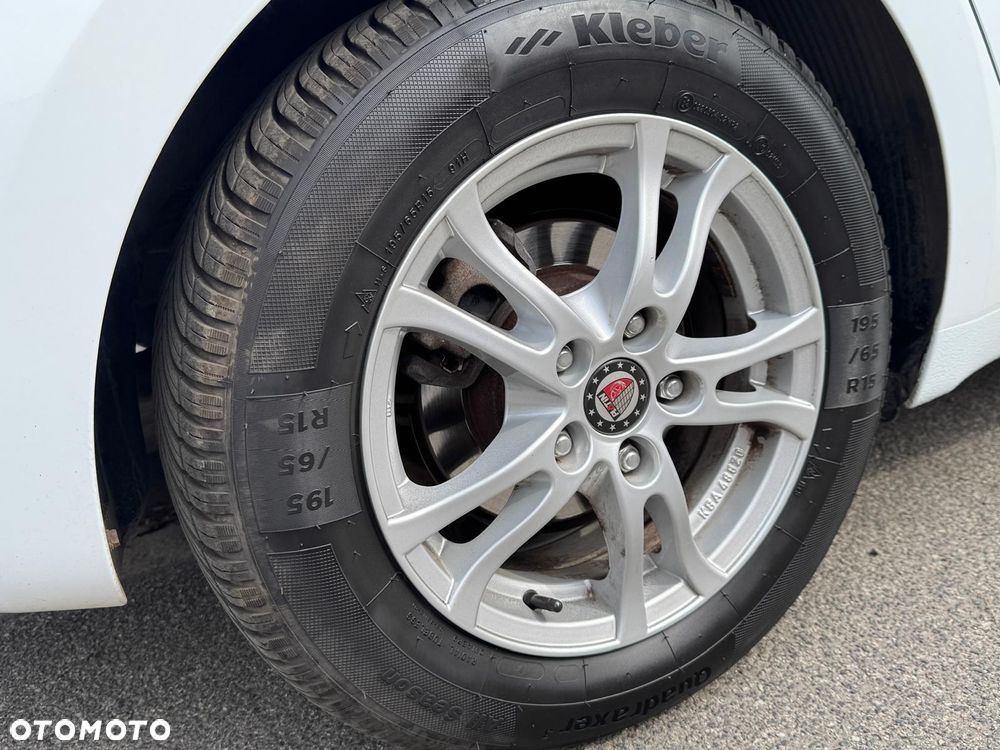 Kia Ceed 1.6 CRDi M - 19