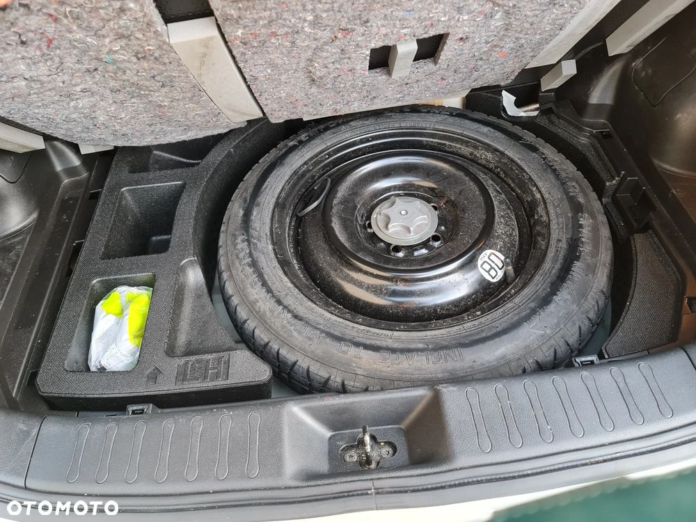 Nissan Juke 1.6 DIG-T ALL-MODE 4x4i CVT Tekna - 17