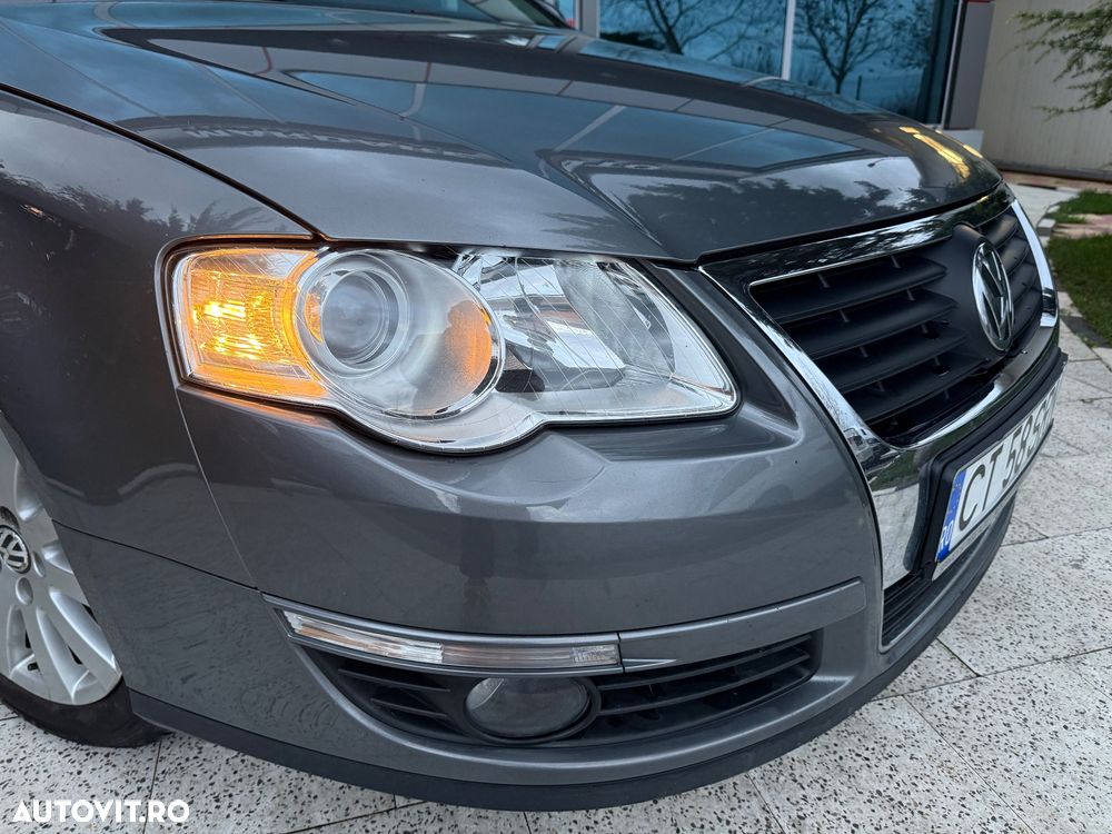 Volkswagen Passat Variant 1.9 TDI DPF Highline - 38