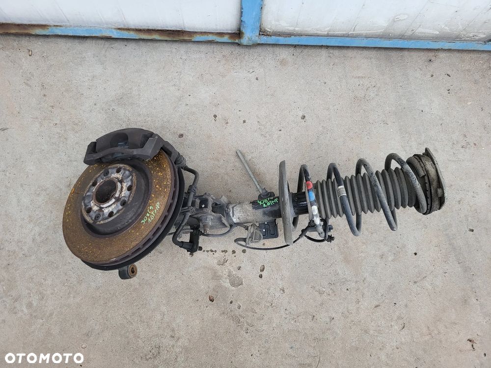 Macperson amortyzator przedni lewy Peugeot 308 T9 1.6 THP - 1
