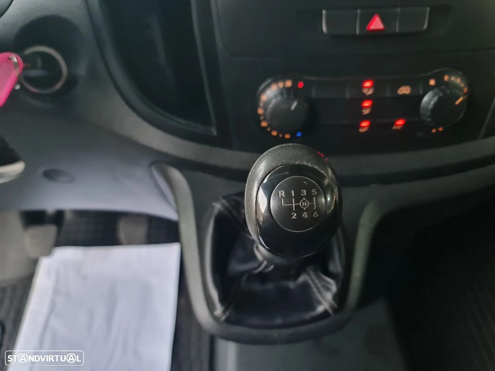 Mercedes-Benz VITO 111CDI LONGA | C/IVA DEDUTÍVEL - 15