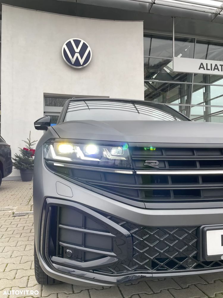 Volkswagen Touareg 3.0 V6 TDI 4Motion DPF Automatik R-Line - 8