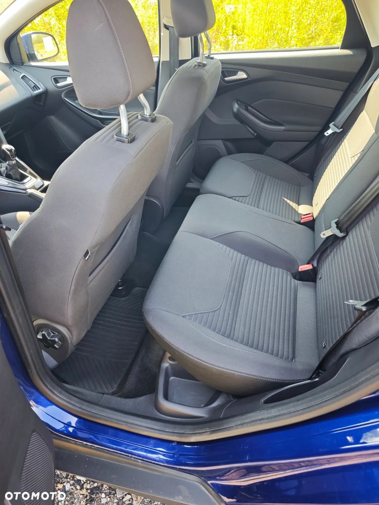 Ford Focus - 18