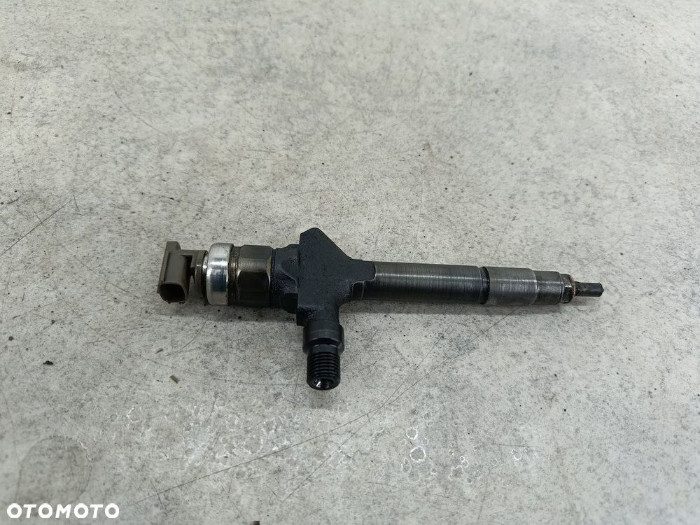 WTRYSKIWACZ MAZDA 5 I RF7J13H50 DENSO 2.0 MZR-CD - 4