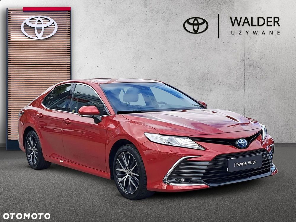 Toyota Camry 2022 photo 2