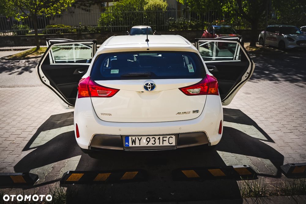 Toyota Auris - 13
