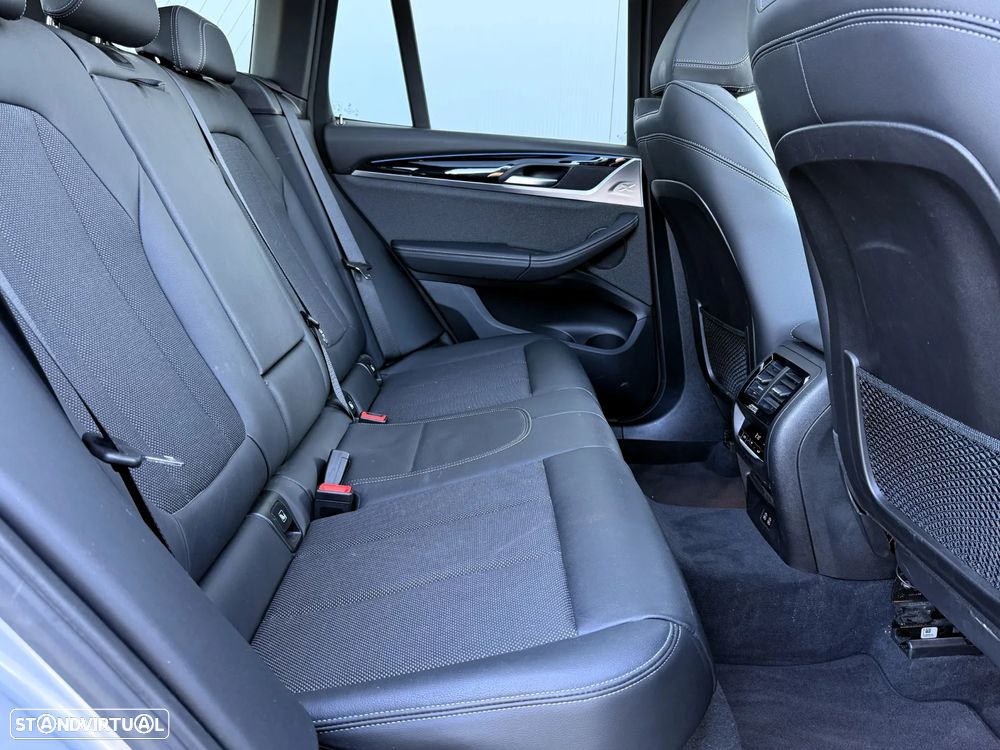 BMW X3 30 e xDrive xLine - 43