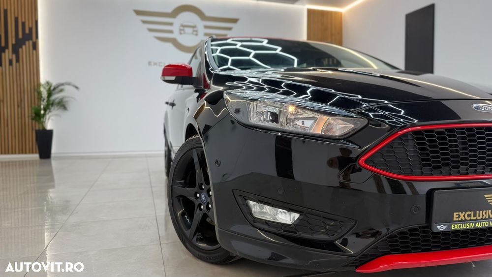 Ford Focus 1.5 EcoBoost Titanium - 10