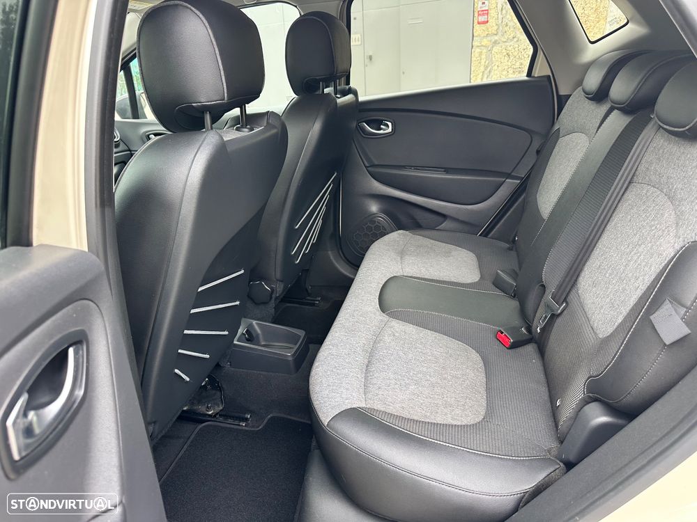 Renault Captur ENERGY TCe 90 S&S Intens - 38