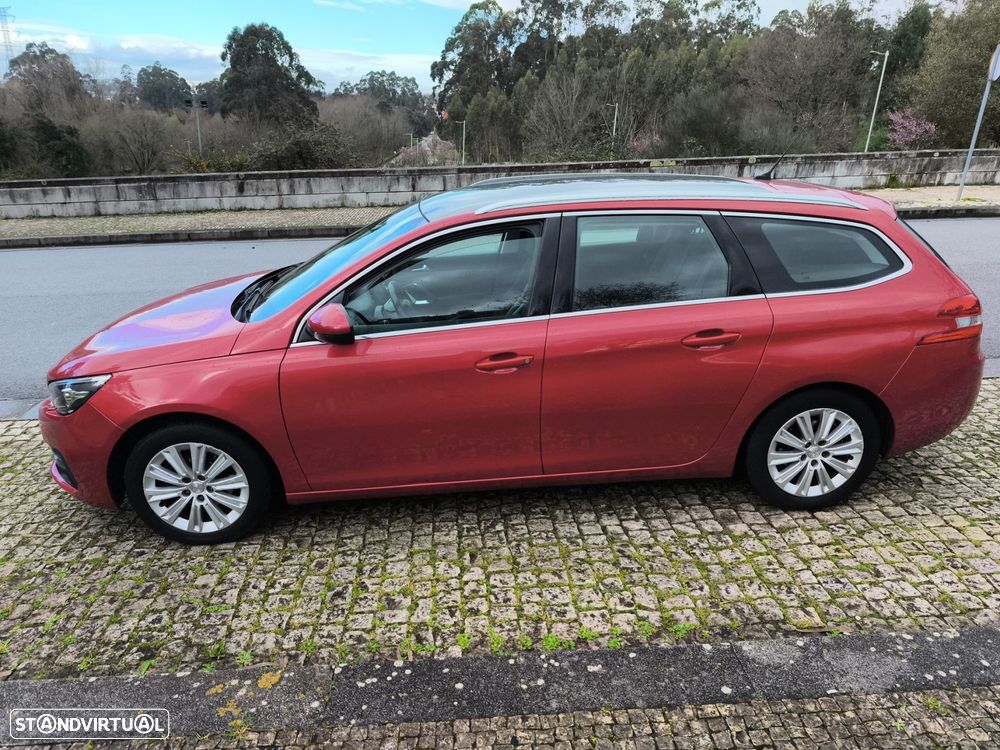 Peugeot 308 SW PureTech 130 Allure - 4