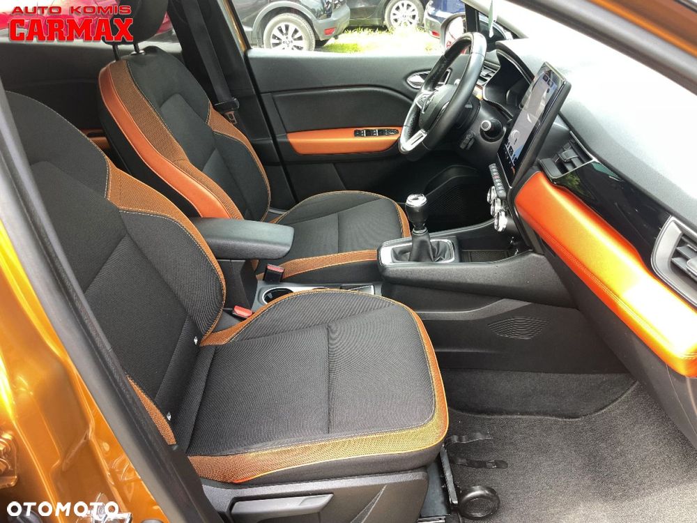 Renault Captur TCe 100 BUSINESS EDITION - 22