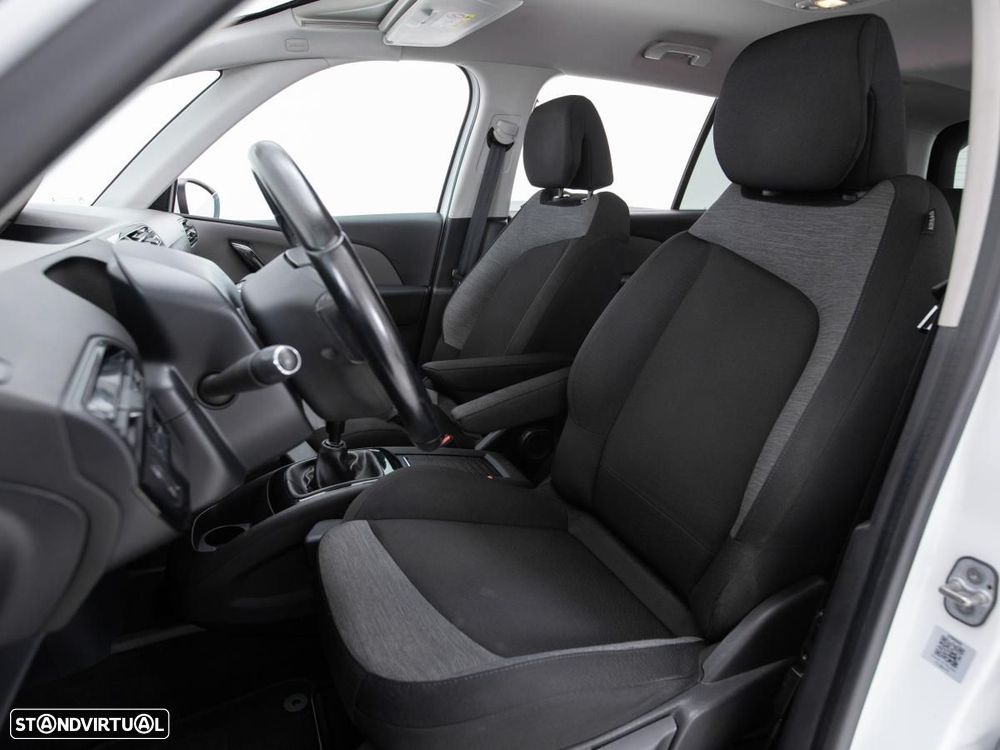 Citroën C4 Picasso - 8