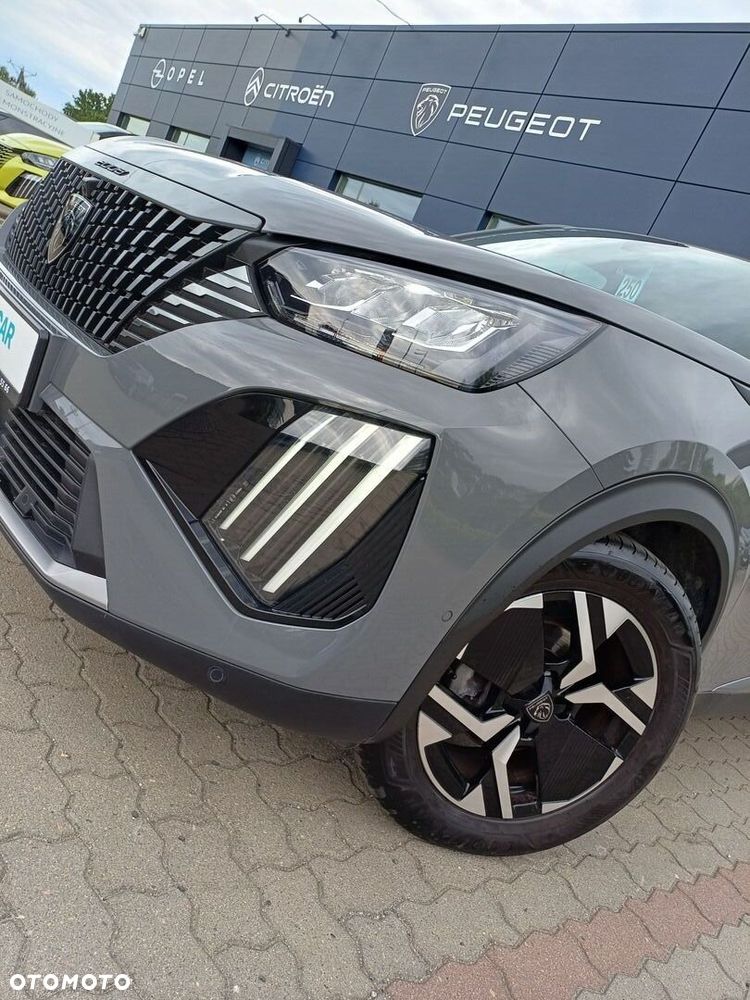 Peugeot 2008 - 10