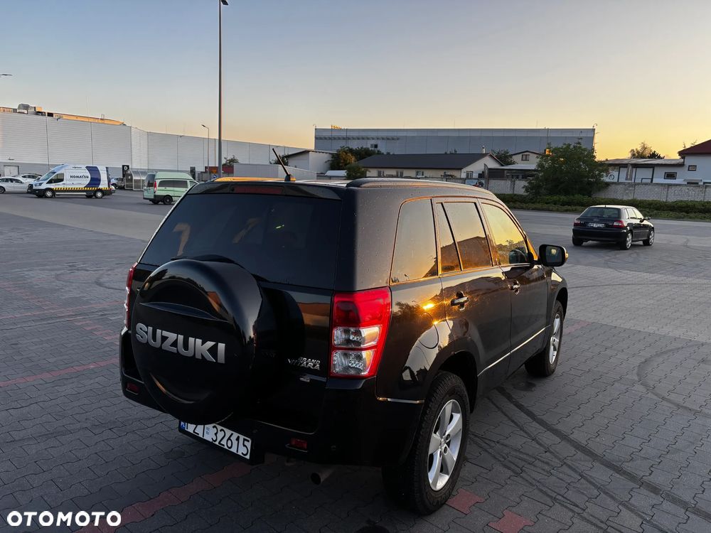 Suzuki Grand Vitara 2.4 Premium EU5 - 8