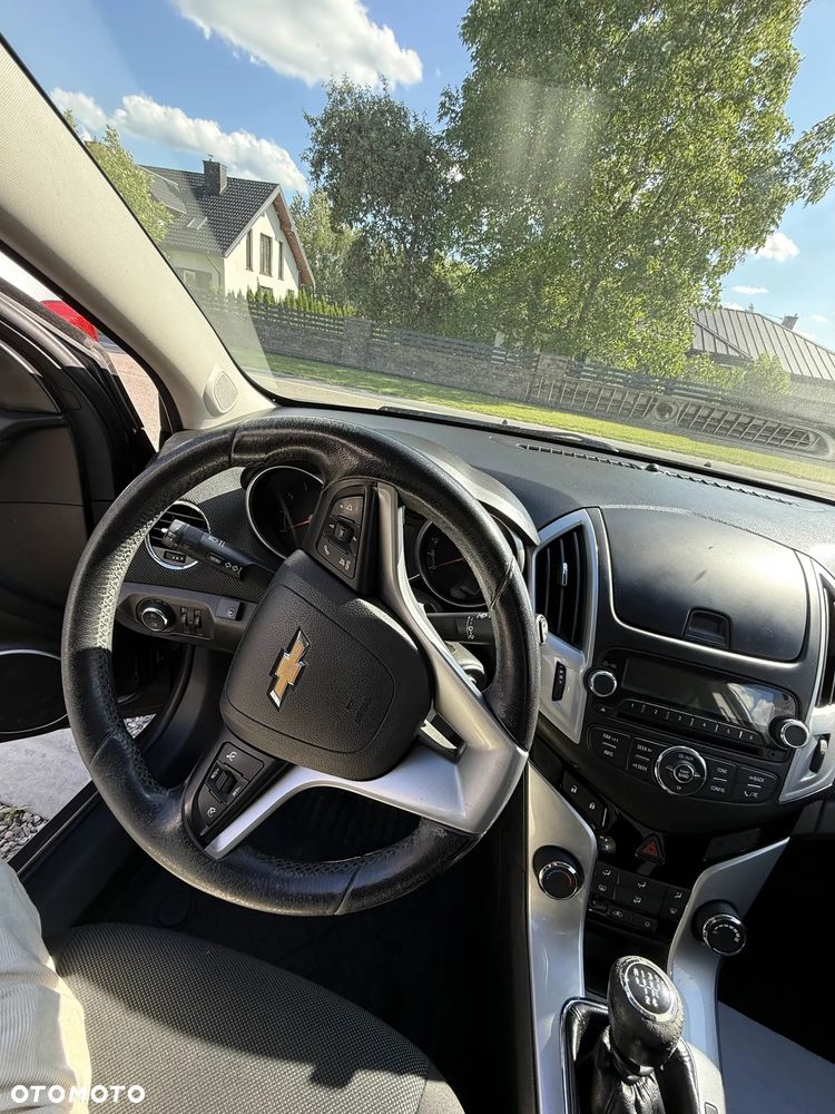 Chevrolet Cruze - 11