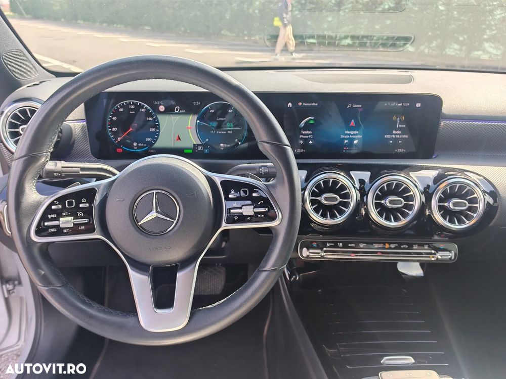 Mercedes-Benz A 250 e Sedan 8G-DCT Edition 2020 - 6