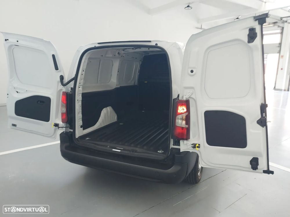 Opel COMBO XL - 15