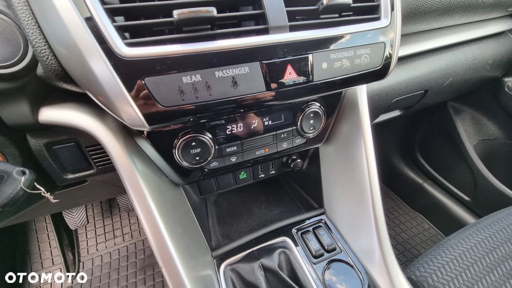 Mitsubishi Eclipse Cross 1.5 T-MIVEC ClearTec 2WD Diamant Edition Plus - 25