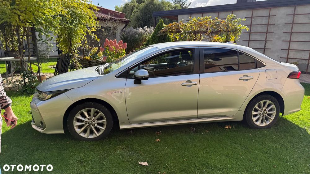 Toyota Corolla 1.8 Hybrid Comfort - 1