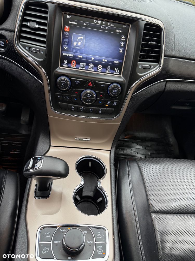 Jeep Grand Cherokee 3.0 CRD Overland Summit EU6 - 5