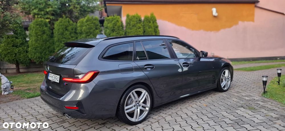 BMW Seria 3 318d Sport Line - 19