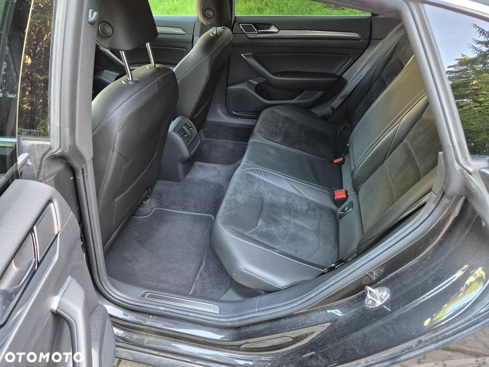Volkswagen Arteon 2.0 TDI SCR DSG R-Line Edition - 9