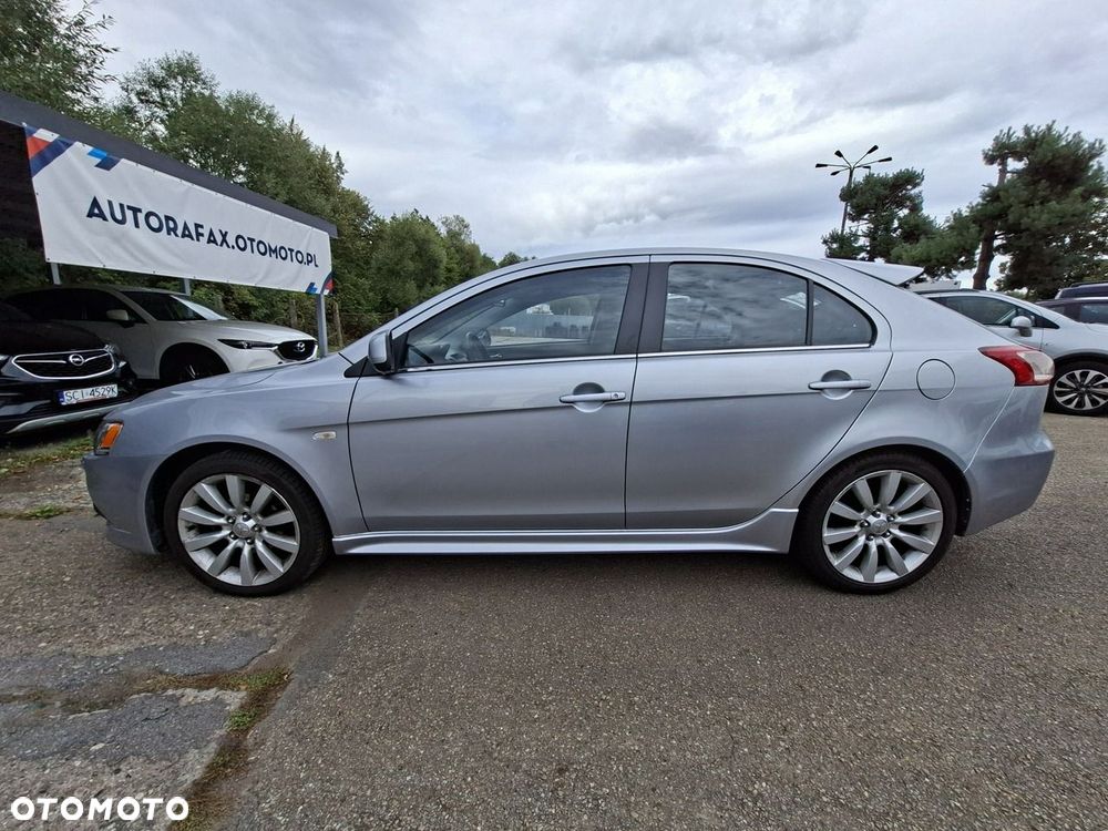 Mitsubishi Lancer - 7