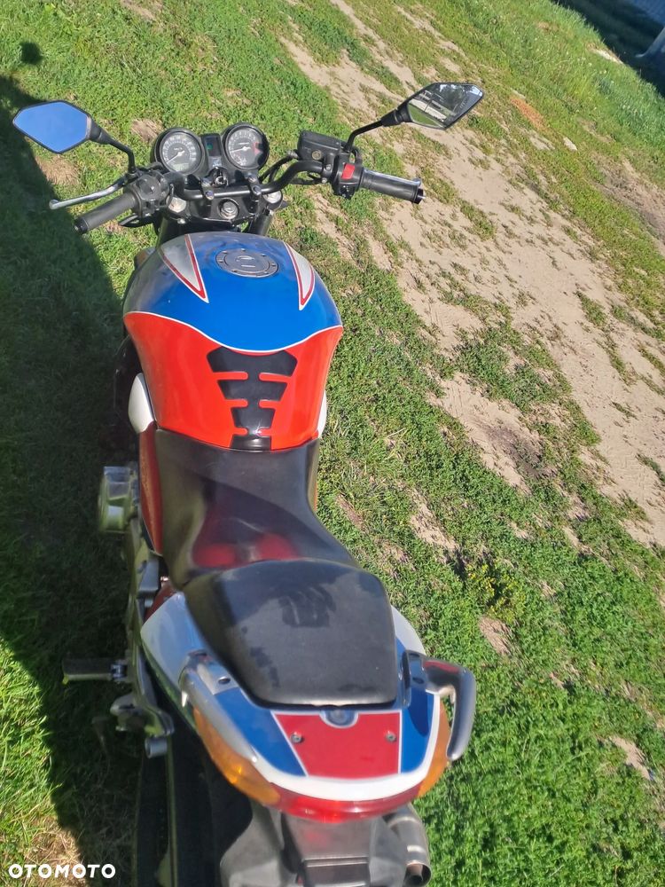 Honda CBF - 7