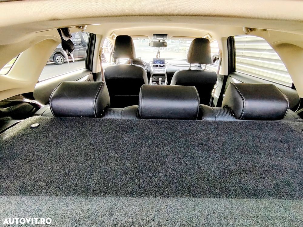 Lexus Seria NX 300h Business - 14