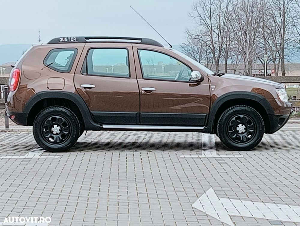 Dacia Duster 1.6 16V 105 4x2 Essentiel - 6