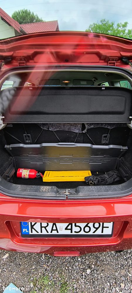 Suzuki Swift 1.3 Sakura - 14