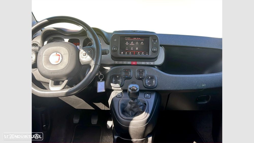 Fiat Panda 1.0 Hybrid Cross - 19