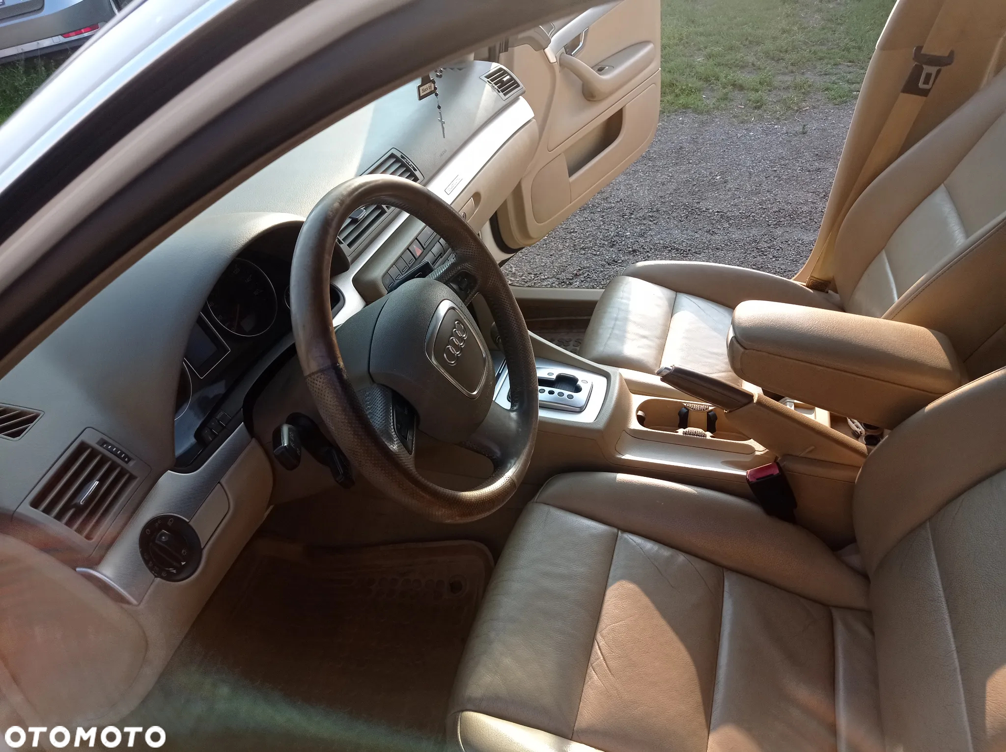 Audi A4 2.0 T FSI quattro tiptronic - 4