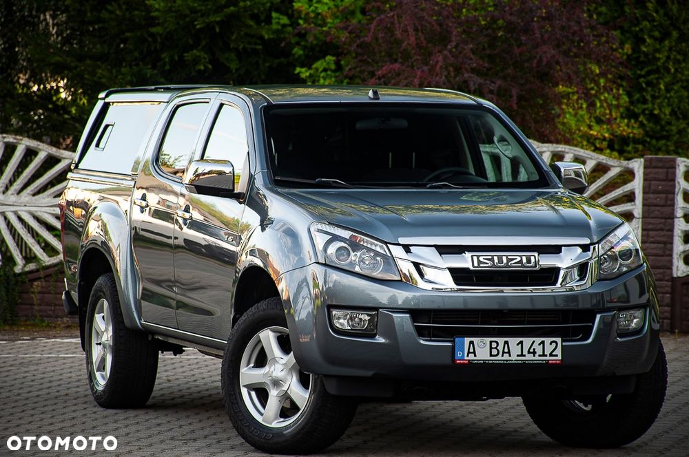 Isuzu D-Max 2.5 EC LS+ - 39