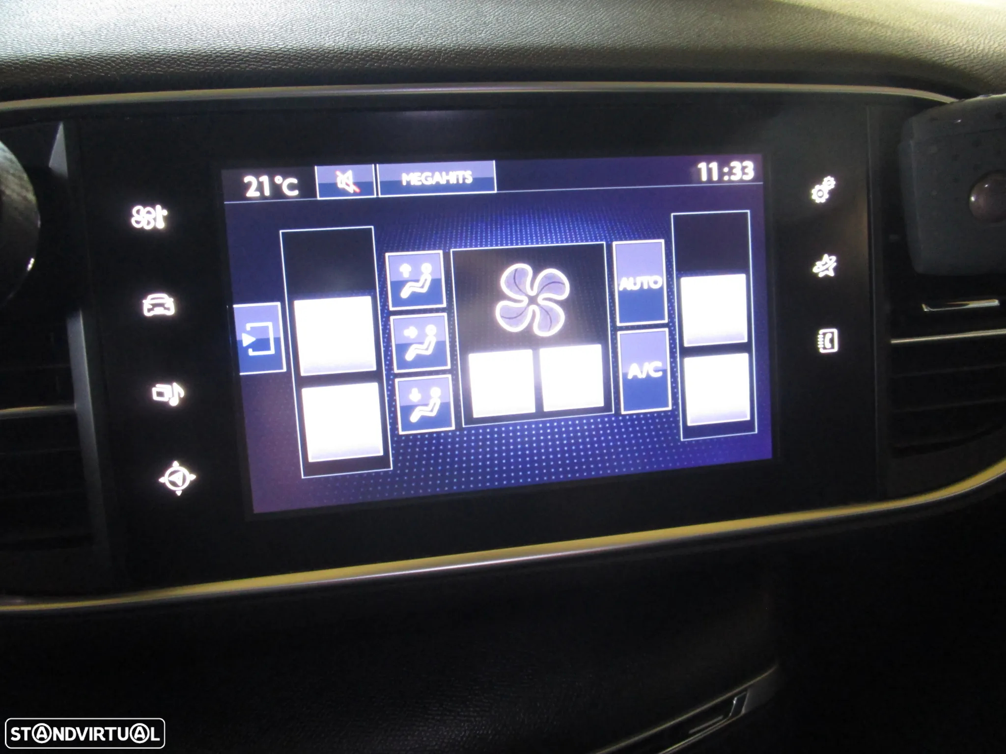 Peugeot 308 SW 1.6 BlueHDi Allure J17 - 27