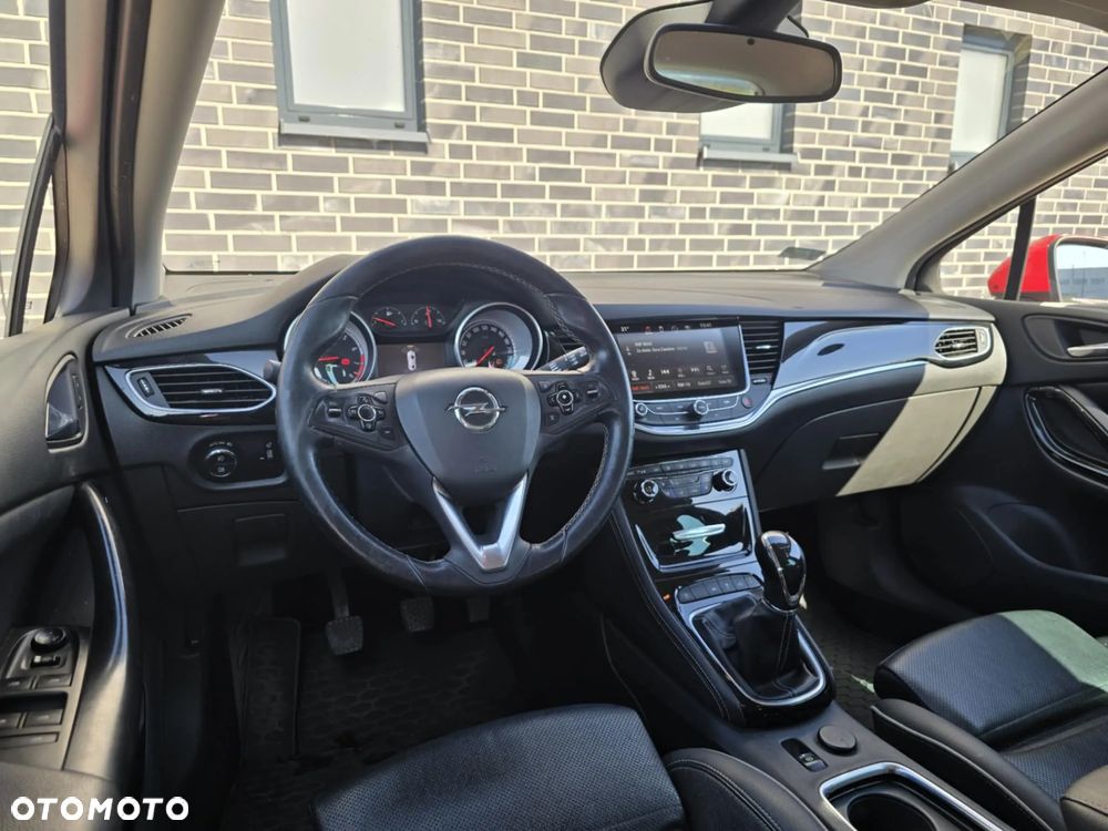 Opel Astra 1.4 Turbo Innovation - 31