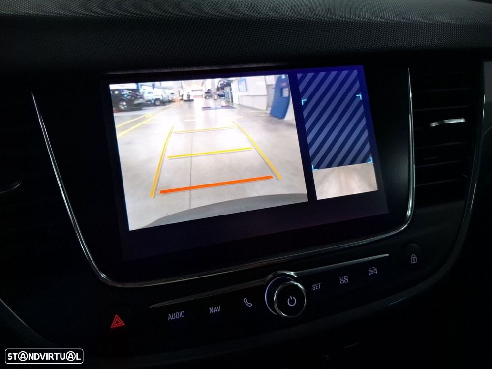 Opel Crossland 1.2 T Elegance - 22