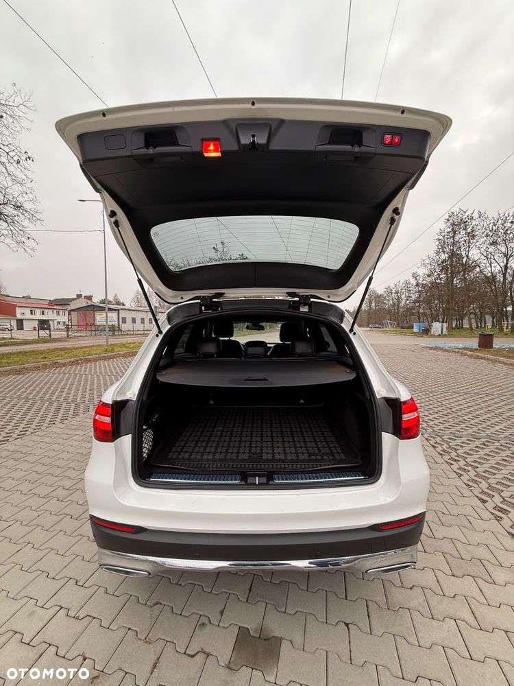 Mercedes-Benz GLC - 16