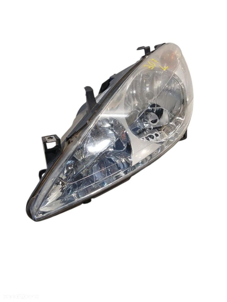 LAMPA LEWA PRZEDNIA PRZÓD PEUGEOT 307 LAMPA LEWA PRZEDNIA PRZÓD 307 - 2