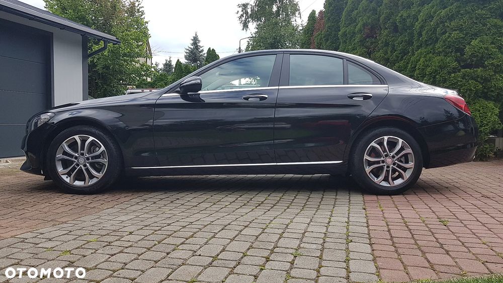 Mercedes-Benz Klasa C 300 7G-TRONIC Avantgarde - 7