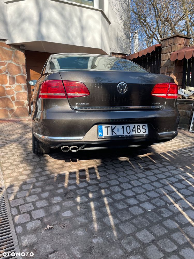 Volkswagen Passat 2.0 TDI Comfortline DSG - 23