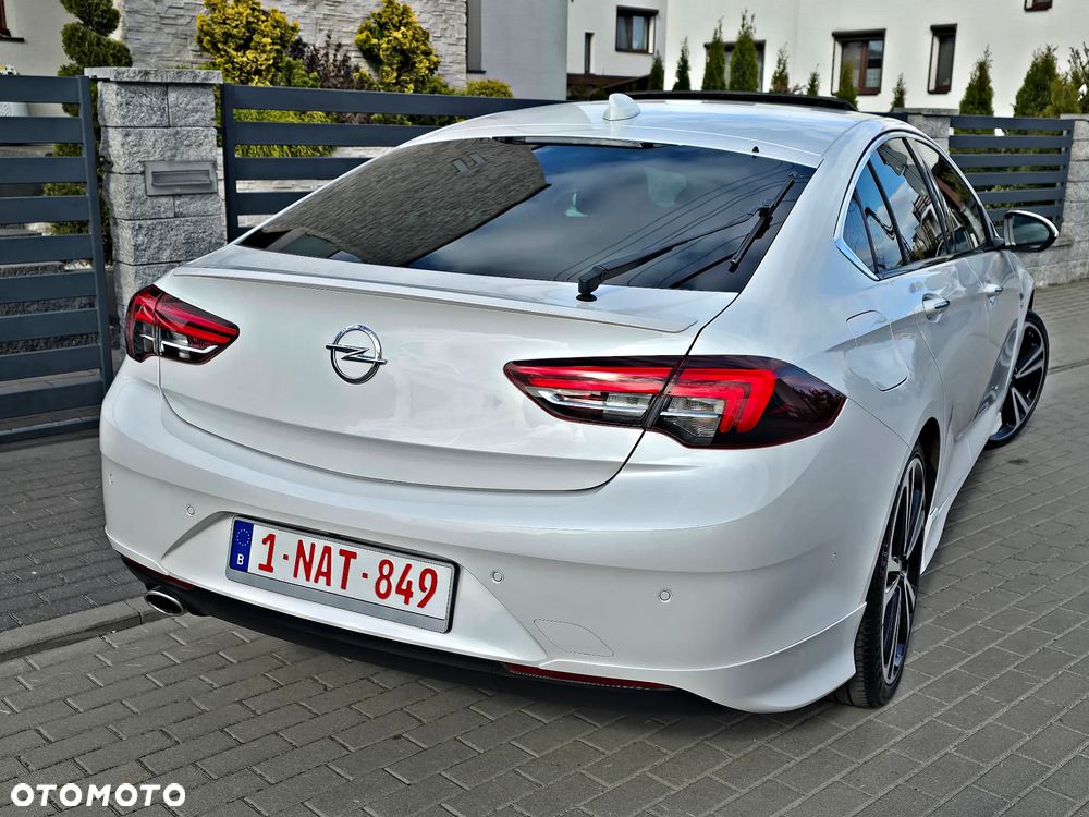 Opel Insignia 2.0 Exclusive - 18