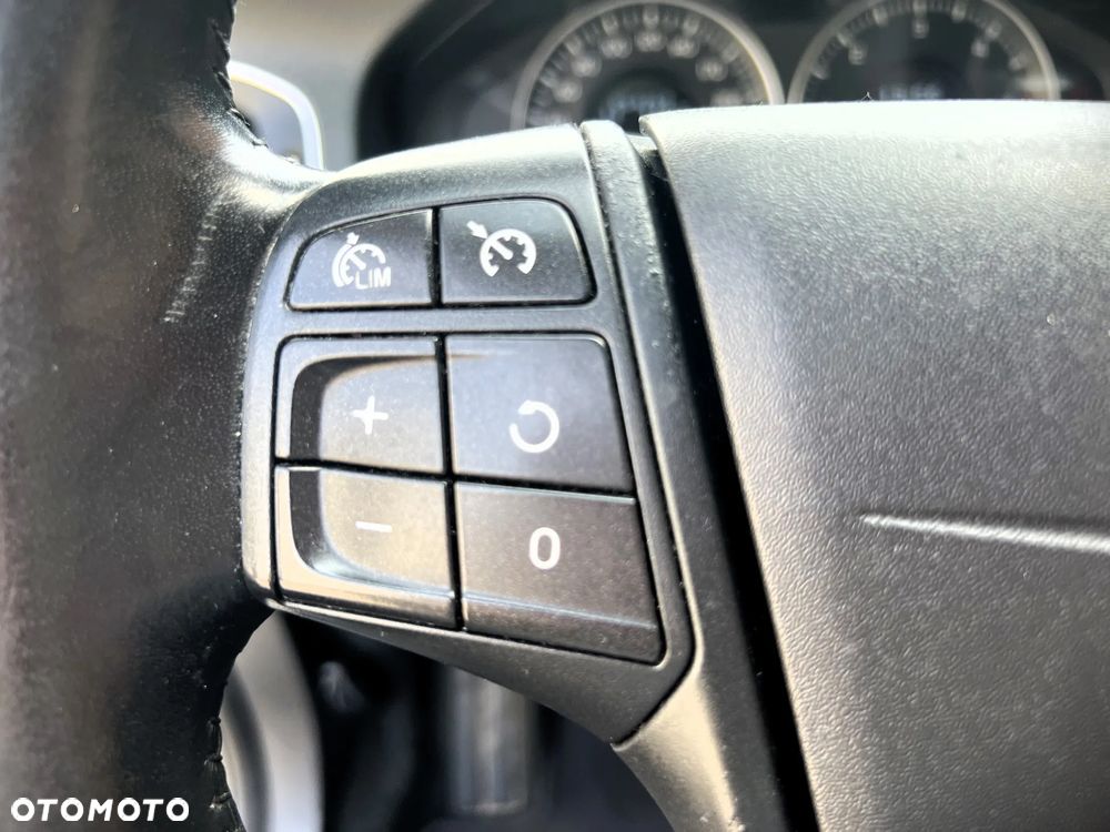 Volvo S60 D2 - 21
