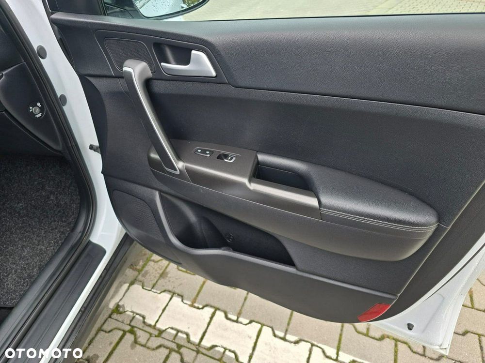Kia Sportage - 20