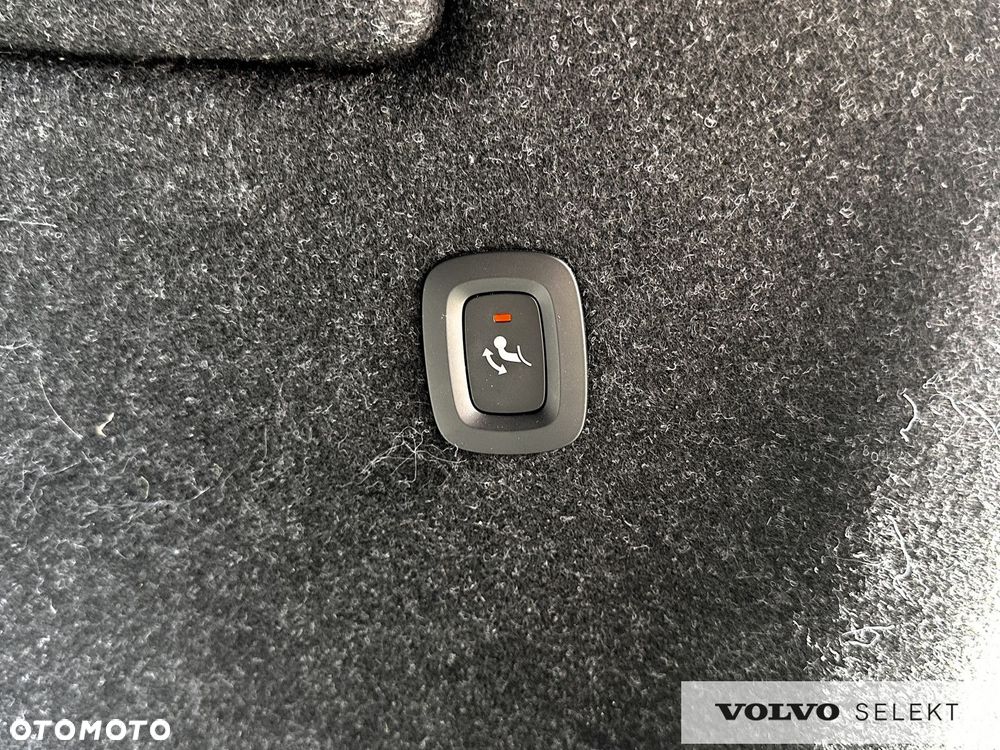 Volvo XC 40 - 15